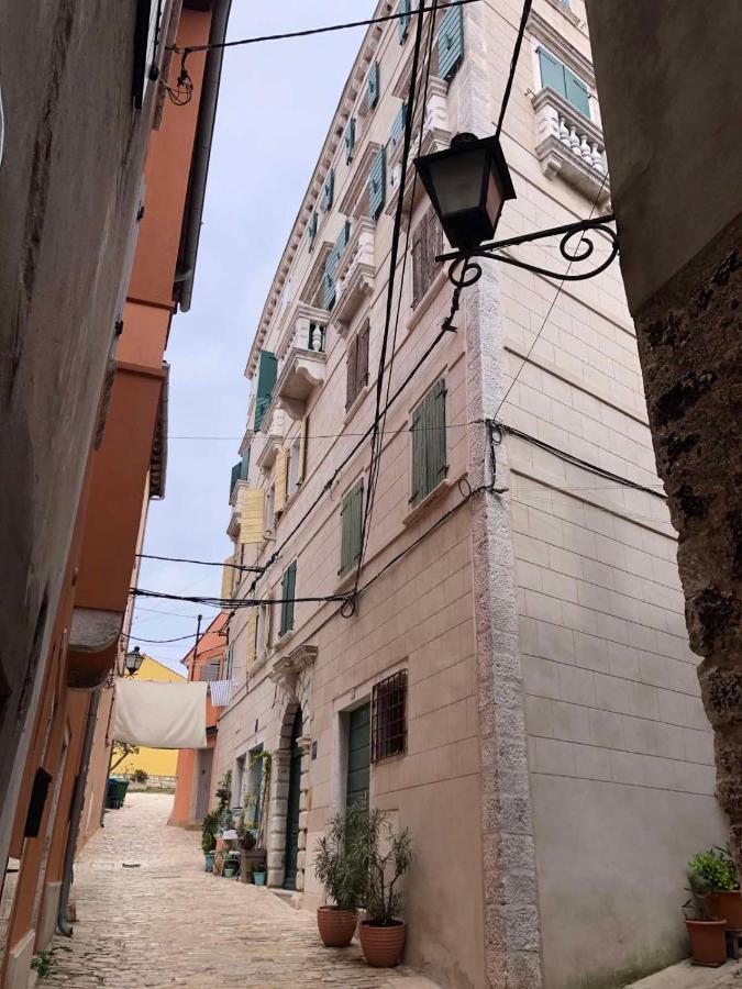 דירות רוביני Casa Alexa מראה חיצוני תמונה