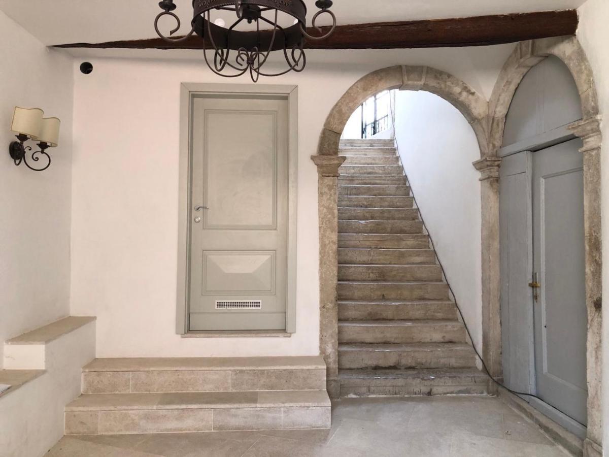 דירות רוביני Casa Alexa מראה חיצוני תמונה