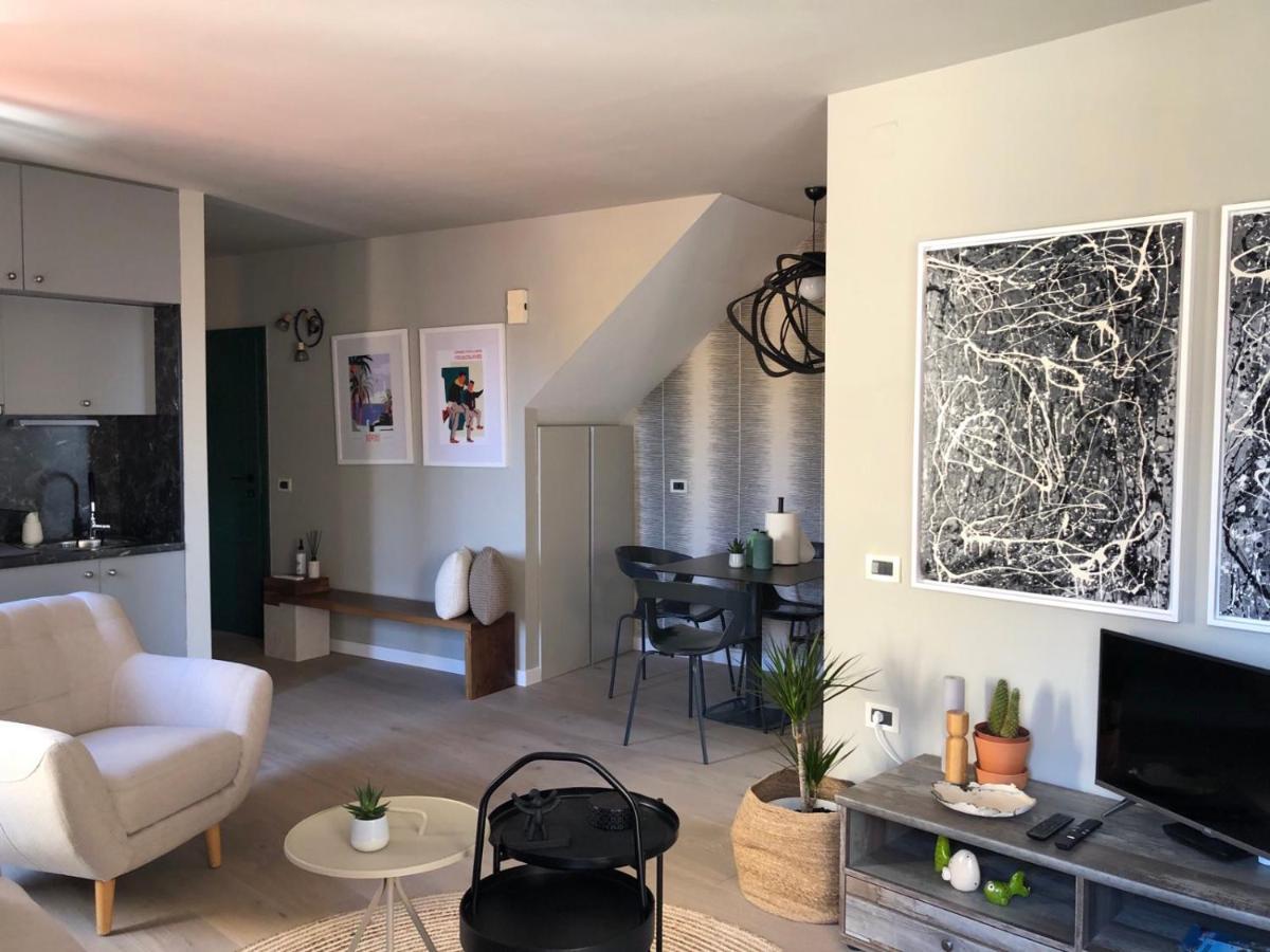 דירות רוביני Casa Alexa מראה חיצוני תמונה